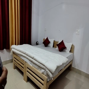 Image of room of Ankit palace, included in our char dham yatra package